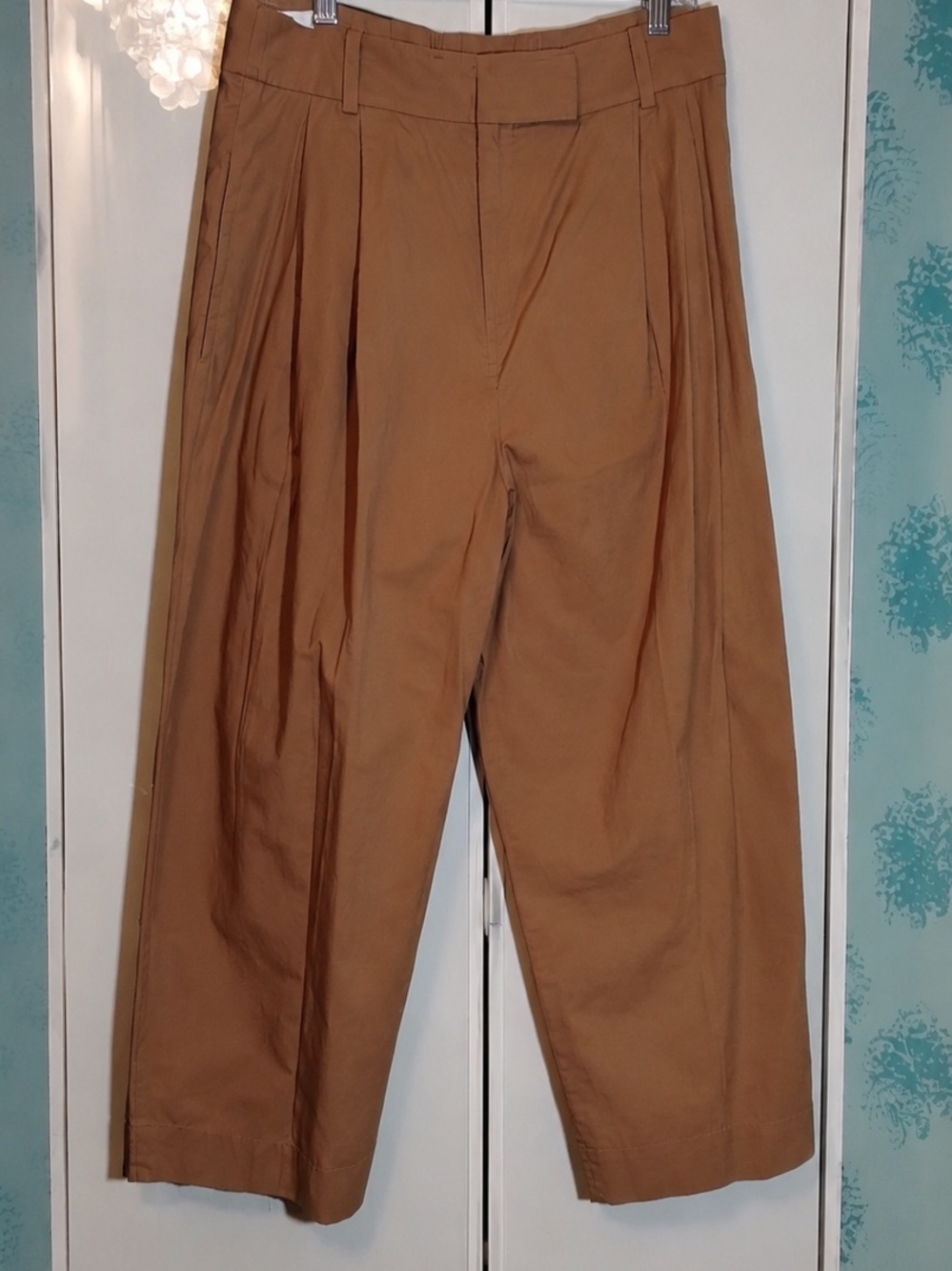 COS Wide-Leg Pleated Chinos in Tan Brown